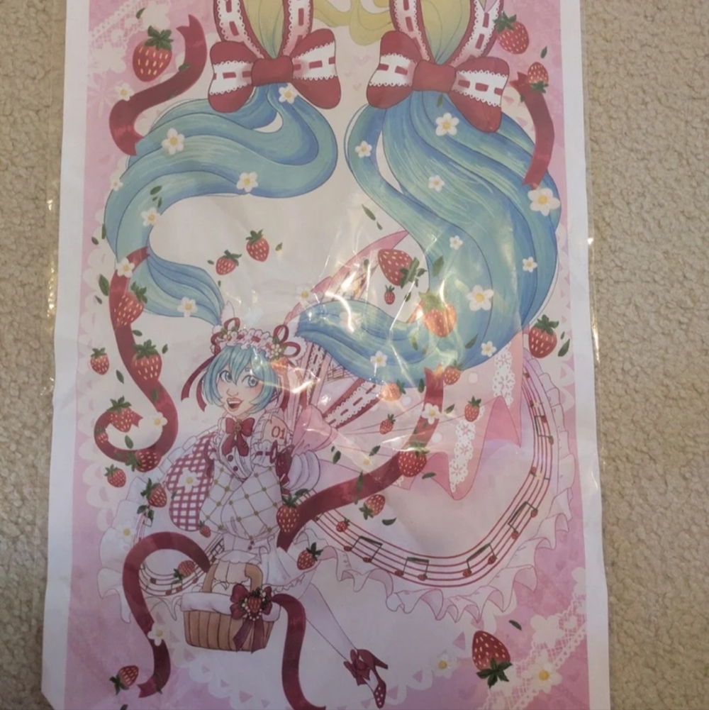 Damaged strawberry Miku print